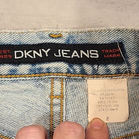 Vintage 90's Stonewashed High-Rise Mom Jeans By DKNY | 8 - Picture 8 of 13